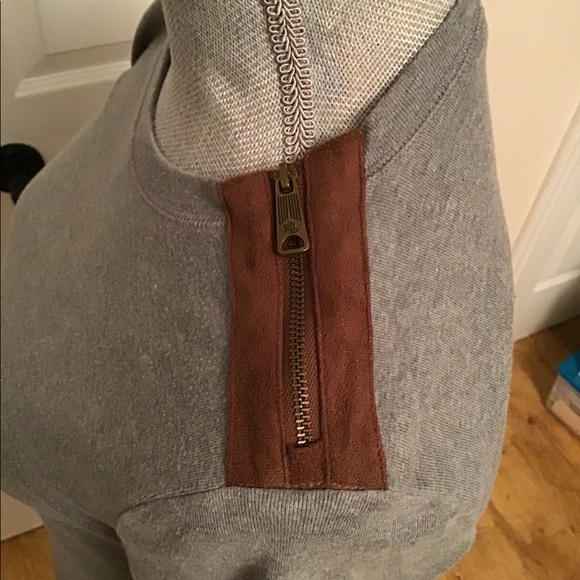 LAUREN RALPH LAUREN top - Picture 3 of 9